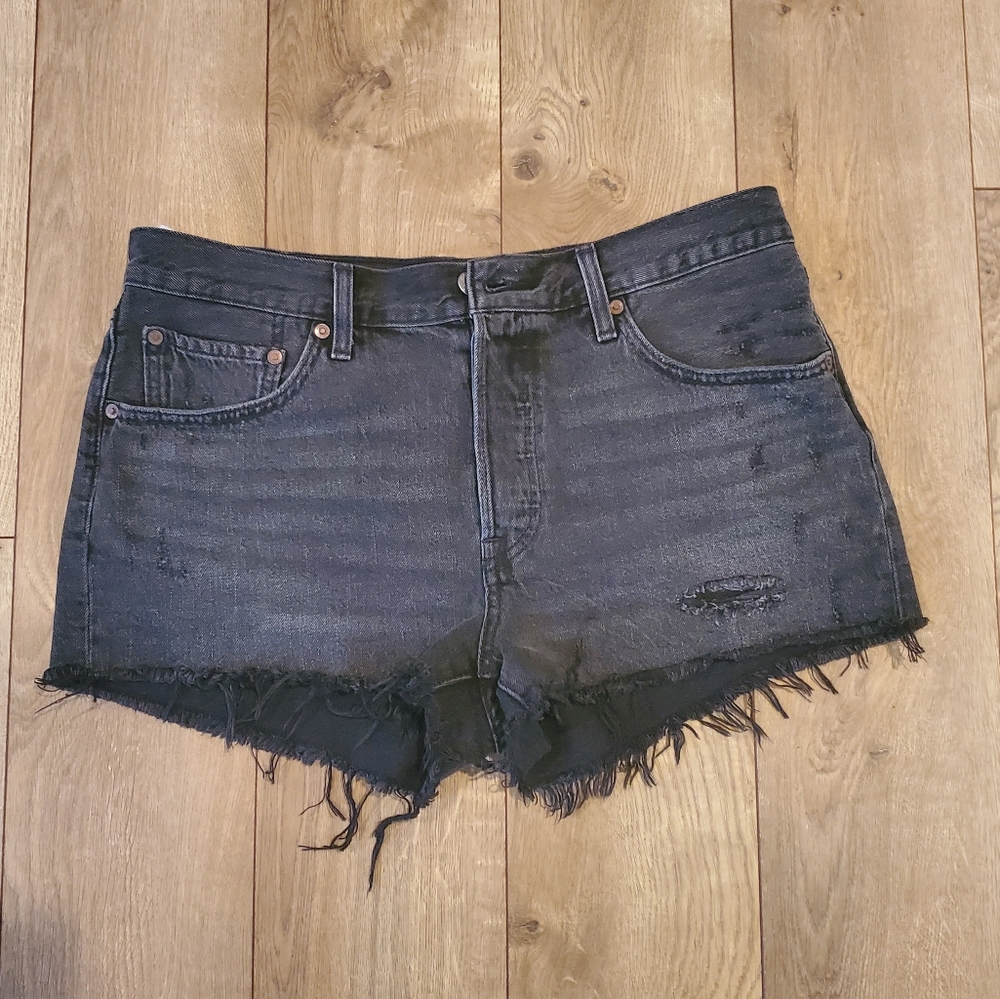 Levis 505 distressed jean shorts